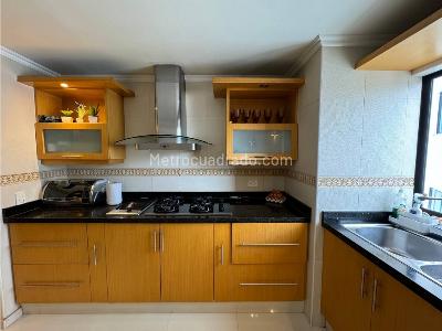 Apartamento en venta en Pinares, Pereira · foto 8 de 20