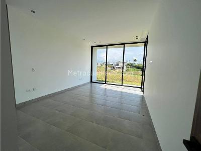 Casa de 3 alcobas en venta en Cerritos, Pereira · foto 12 de 19
