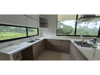 Casa de 4 alcobas en venta en El Tigre, Pereira, 1220 m² · foto 2 de 20