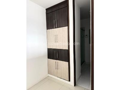 Apartamento en venta en Pinares, Pereira · foto 12 de 17