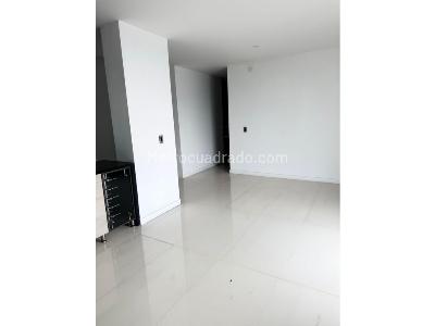 Apartamento en venta en Pinares, Pereira · foto 4 de 17