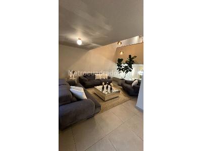 Casa de 4 alcobas en venta en Av, Pereira, 210 m² · foto 4 de 17