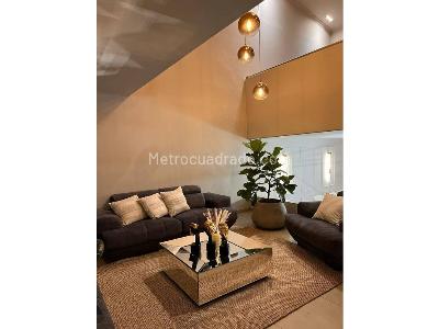 Casa de 4 alcobas en venta en Av, Pereira, 210 m² · foto 5 de 17
