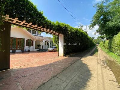Casa de 5 alcobas en venta en Pance, Cali, 1218 m² · foto 17 de 20