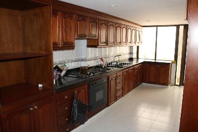 Apartamento de 5 alcobas en venta en Cristales, Cali, 440 m² · foto 11 de 20