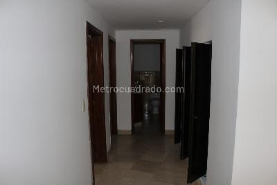 Apartamento de 5 alcobas en venta en Cristales, Cali, 440 m² · foto 14 de 20