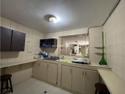 Casa de 4 alcobas en venta en Santa Rita, Cali, 230 m² · foto 11 de 20