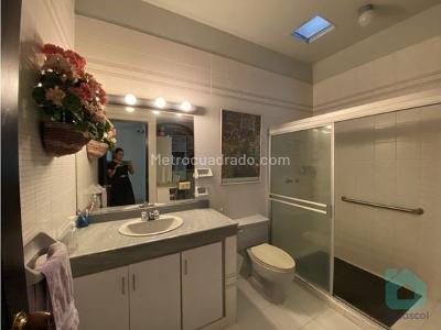 Casa de 4 alcobas en venta en Santa Rita, Cali, 230 m² · foto 18 de 20
