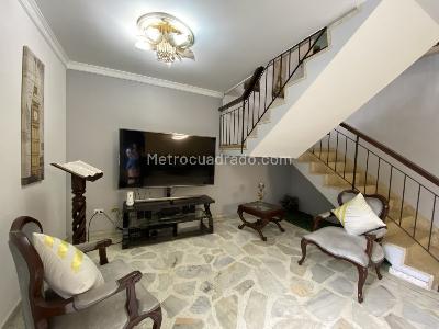 Casa de 5 alcobas en venta en Prados Del Norte, Cali, 360 m² · foto 3 de 20