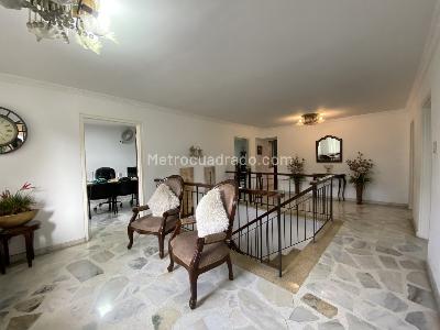 Casa de 5 alcobas en venta en Prados Del Norte, Cali, 360 m² · foto 15 de 20