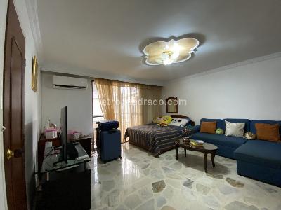 Casa de 5 alcobas en venta en Prados Del Norte, Cali, 360 m² · foto 17 de 20
