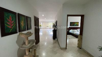 Apartamento de 4 alcobas en venta en Cristales, Cali, 247 m² · foto 14 de 20