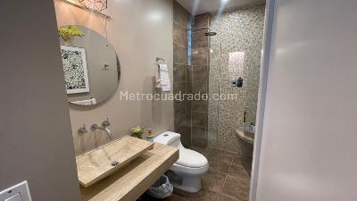 Casa de 5 alcobas en venta en Cristales, Cali, 642 m² · foto 4 de 20