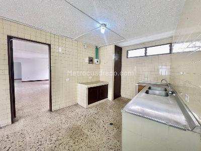 Casa de 4 alcobas en venta en El Gran Limonar, Cali, 200 m² · foto 8 de 20