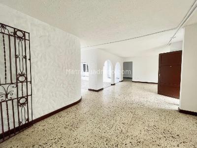 Casa de 4 alcobas en venta en El Gran Limonar, Cali, 200 m² · foto 11 de 20