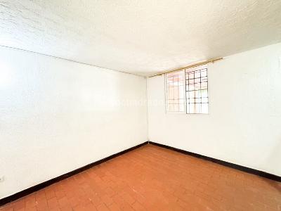 Casa de 3 alcobas en venta en Poblado Campestre, Cali, 70 m² · foto 3 de 20