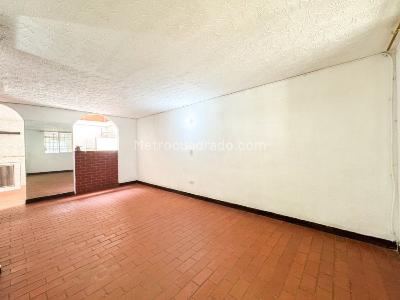 Casa de 3 alcobas en venta en Poblado Campestre, Cali, 70 m² · foto 8 de 20