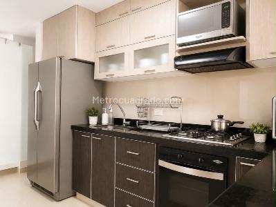 Apartamento de 3 alcobas en venta en Cristales, Cali, 102 m² · foto 5 de 20
