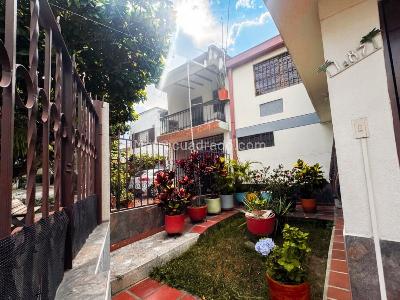 Casa de 3 alcobas en venta en La Cascada, Cali, 200 m² · foto 4 de 20