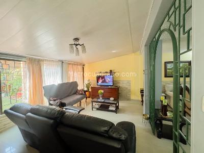 Casa de 3 alcobas en venta en La Cascada, Cali, 200 m² · foto 11 de 20