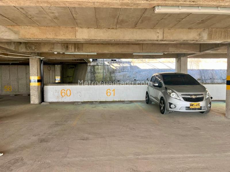 Apartamento en Arriendo, LOS ALCAZARES, Manizales - View 2