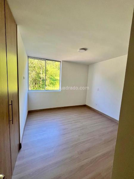 Apartamento en Arriendo, LOS ALCAZARES, Manizales - More