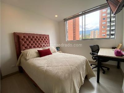 Apartamento de 3 alcobas en venta en Loma De Los Mesa, Envigado, 101 m² · foto 9 de 13