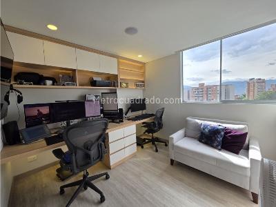 Apartamento de 3 alcobas en venta en Loma De Los Mesa, Envigado, 161 m² · foto 11 de 15