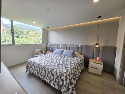 Apartamento de 3 alcobas en venta en Loma De Los Mesa, Envigado, 161 m² · foto 13 de 15