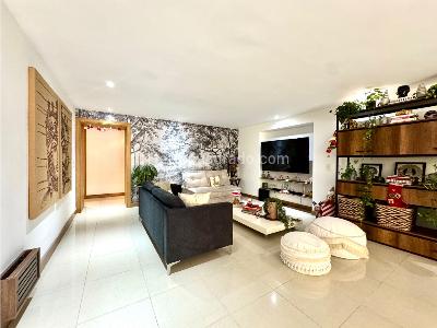 Apartamento de 3 alcobas en venta en La Concha, Medellín, 245 m² · foto 8 de 20