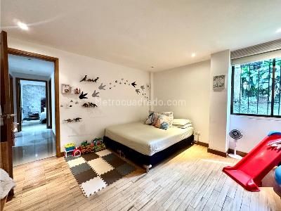 Apartamento de 3 alcobas en venta en La Concha, Medellín, 245 m² · foto 16 de 20