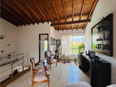 Apartamento de 3 alcobas en venta en Belen, Medellín, 153 m² · foto 19 de 20