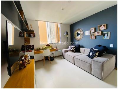 Apartamento de 3 alcobas en venta en El Esmeraldal, Envigado, 184 m² · foto 9 de 17