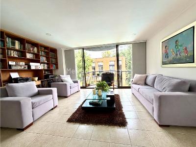 Apartamento de 3 alcobas en venta en Poblado Milla De Oro, Medellín, 146 m² · foto 2 de 20