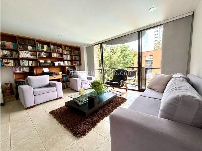 Apartamento de 3 alcobas en venta en Poblado Milla De Oro, Medellín, 146 m² · foto 3 de 20