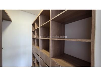 Apartamento de 2 alcobas en venta en Loma Del Esmeraldal, Envigado, 78 m² · foto 10 de 20