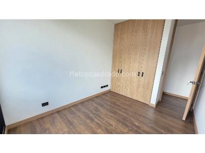 Apartamento de 2 alcobas en venta en Loma Del Esmeraldal, Envigado, 78 m² · foto 13 de 20