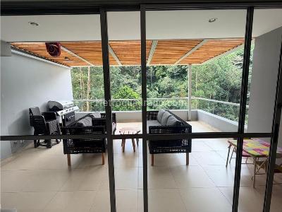 Apartamento en venta en Las Brujas, Envigado · foto 2 de 10