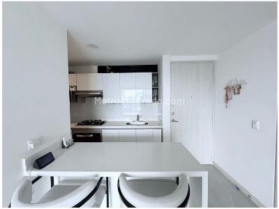 Apartamento de 3 alcobas en venta en Castropol, Medellín, 86 m² · foto 5 de 20