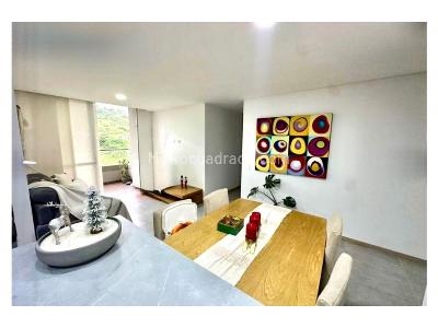 Apartamento en venta en Camino Verde, Envigado · foto 2 de 12