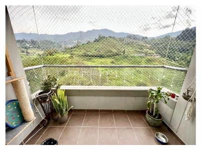 Apartamento en venta en Camino Verde, Envigado · foto 3 de 12