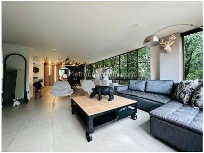 Apartamento de 3 alcobas en venta en Los Gonzalez, Medellín, 190 m² · foto 2 de 20
