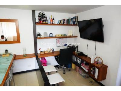 Apartamento en venta en Loma Del Indio, Medellín · foto 8 de 12
