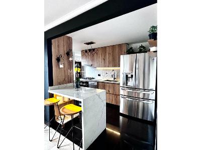 Apartamento de 3 alcobas en venta en La Inferior, Medellín, 137 m² · foto 6 de 17
