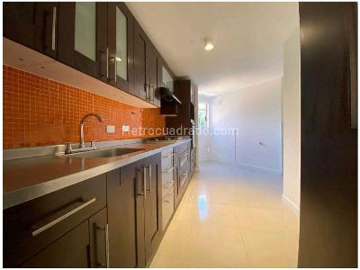 Apartamento en venta en Castropol, Medellín · foto 8 de 17