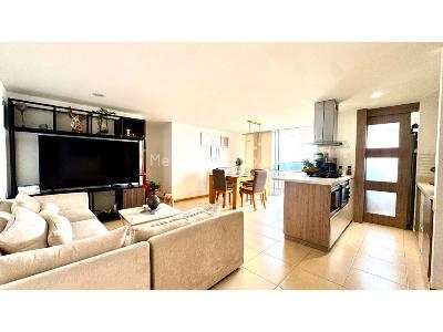 Apartamento de 3 alcobas en venta en Loma Del Indio, Medellín, 87 m² · foto 2 de 19