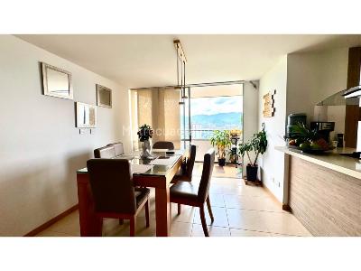 Apartamento de 3 alcobas en venta en Loma Del Indio, Medellín, 87 m² · foto 3 de 19