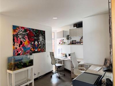 Apartamento de 2 alcobas en venta en Los Balsos, Medellín, 129 m² · foto 11 de 13