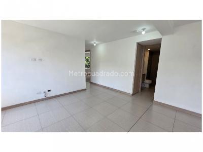 Apartamento de 2 alcobas en venta en Loma De San Julian, Medellín, 92 m² · foto 12 de 20