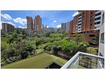 Apartamento de 2 alcobas en venta en Loma De San Julian, Medellín, 92 m² · foto 8 de 20